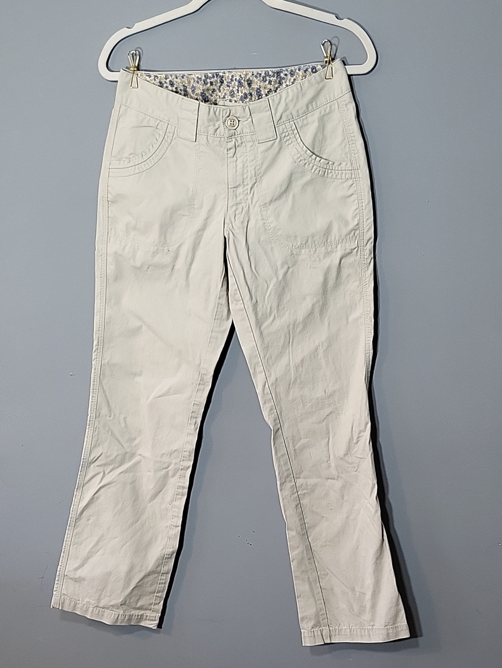 Carhartt Size 4 Women’s Straight-Leg Relaxed Fit Cotton Canvas in Light Cream